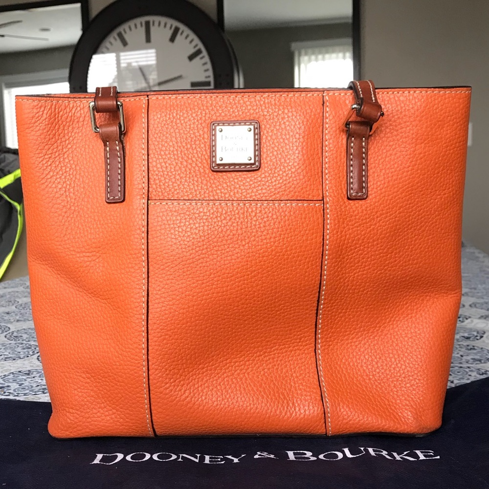 Dooney and Bourke Small Peddle Lexington